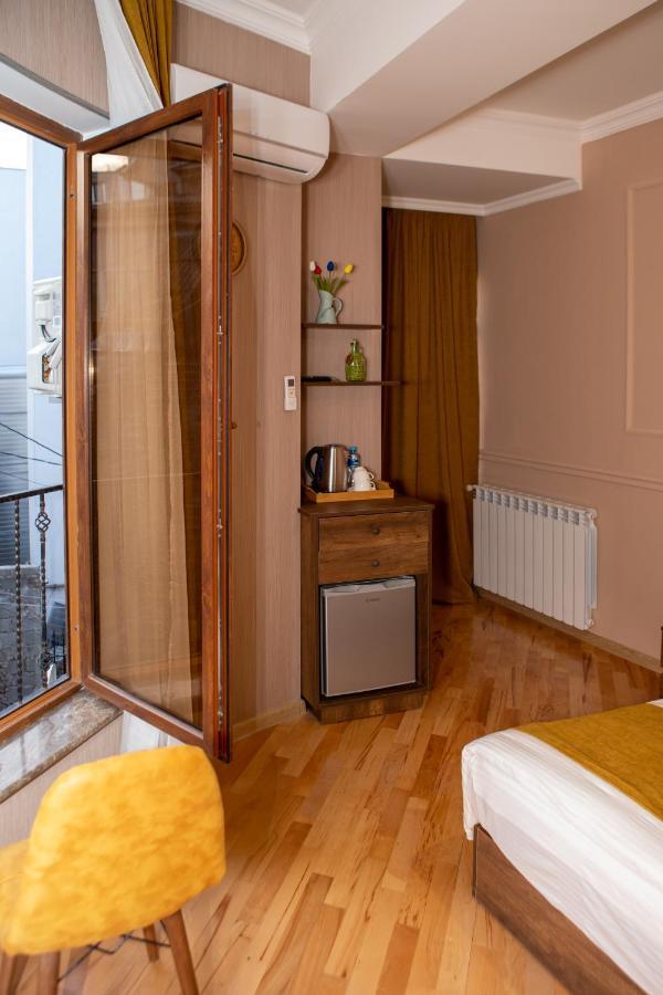 Legend Hotel Tbilisi ภายนอก รูปภาพ