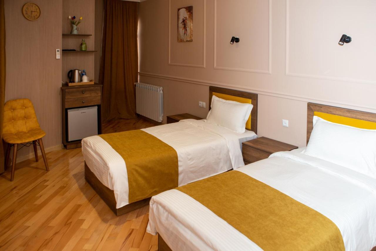 Legend Hotel Tbilisi ภายนอก รูปภาพ
