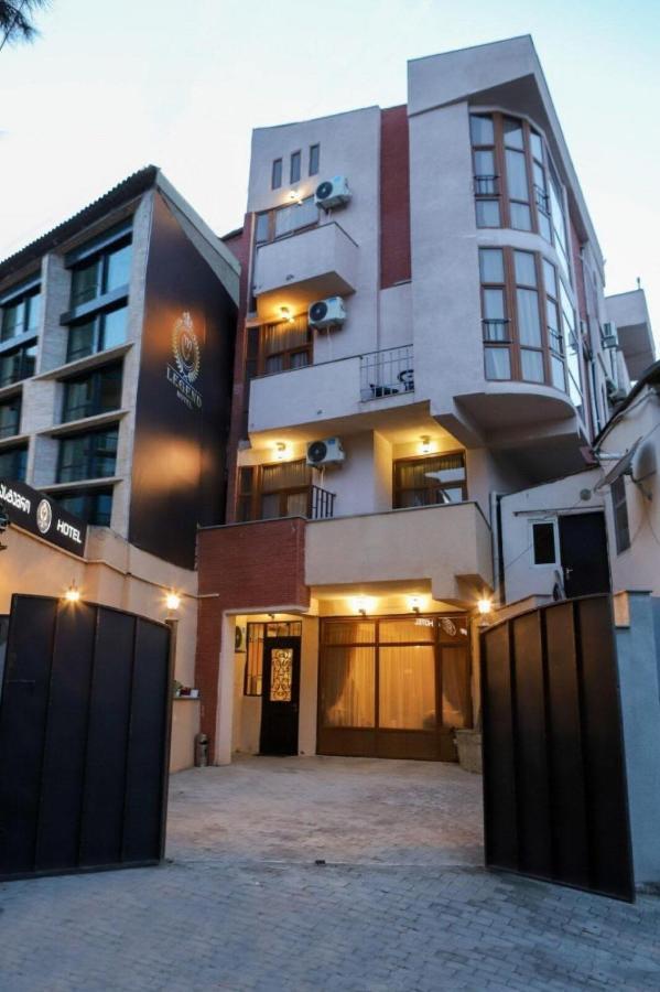 Legend Hotel Tbilisi ภายนอก รูปภาพ