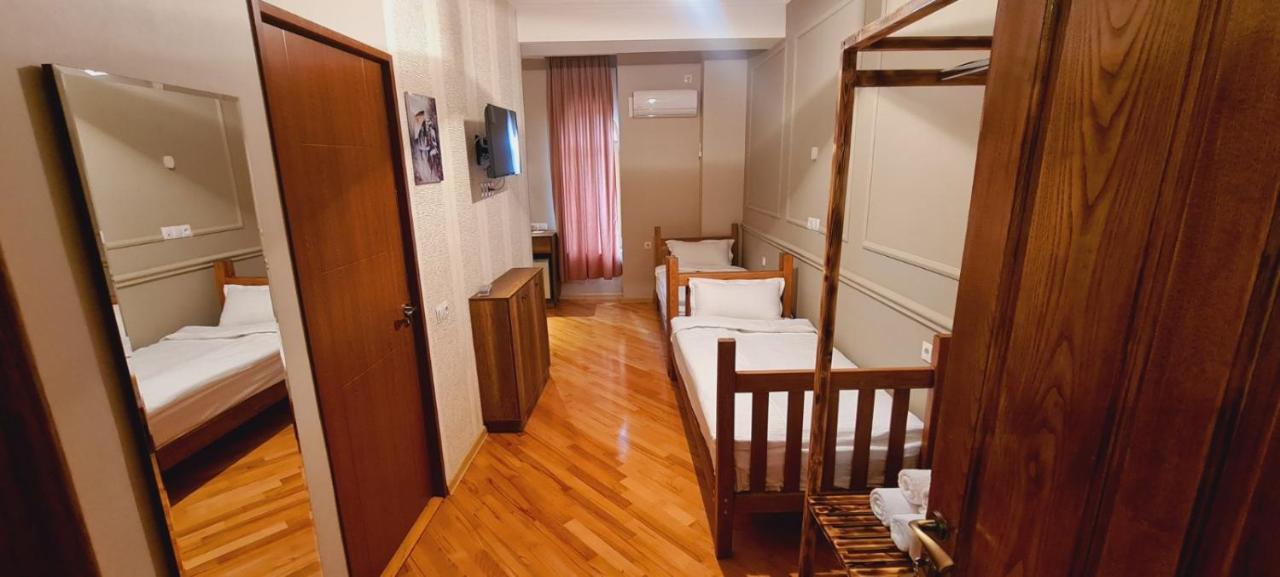 Legend Hotel Tbilisi ภายนอก รูปภาพ
