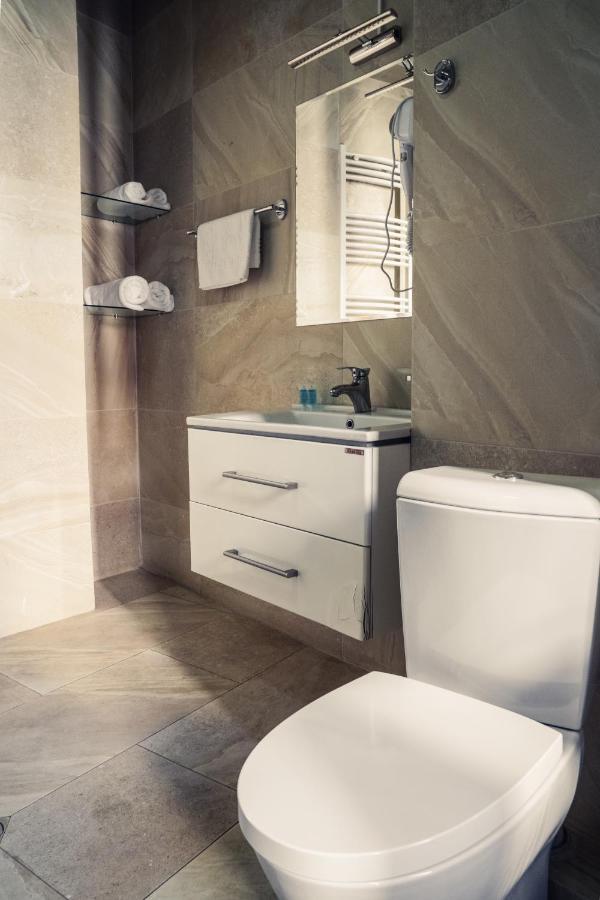 Legend Hotel Tbilisi ภายนอก รูปภาพ